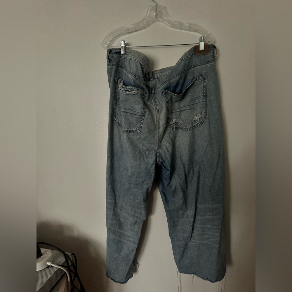 American Eagle Outfitters Relaxed Distressed Jeans - Light Blue - Picture 4 of 5
